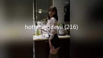 hotfallingdevil (216)